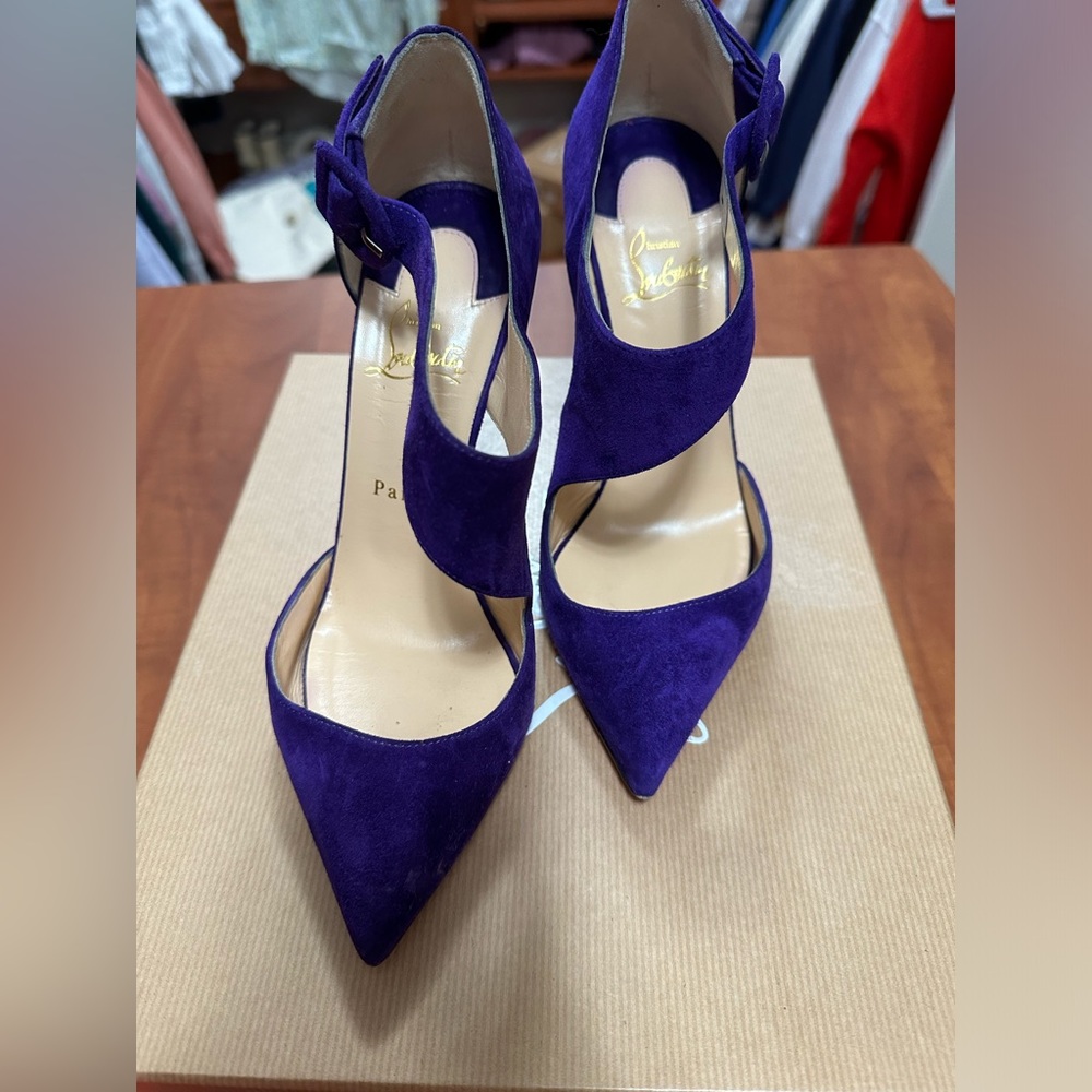 Christian louboutin heels